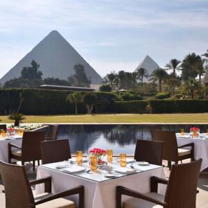 Cairo Tour from Hurghada: 1-Day Unforgettable VIP Trip
