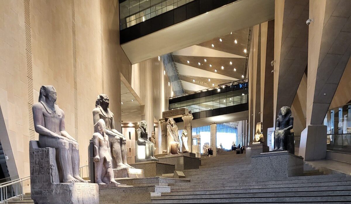 grandstaircase_frombottom