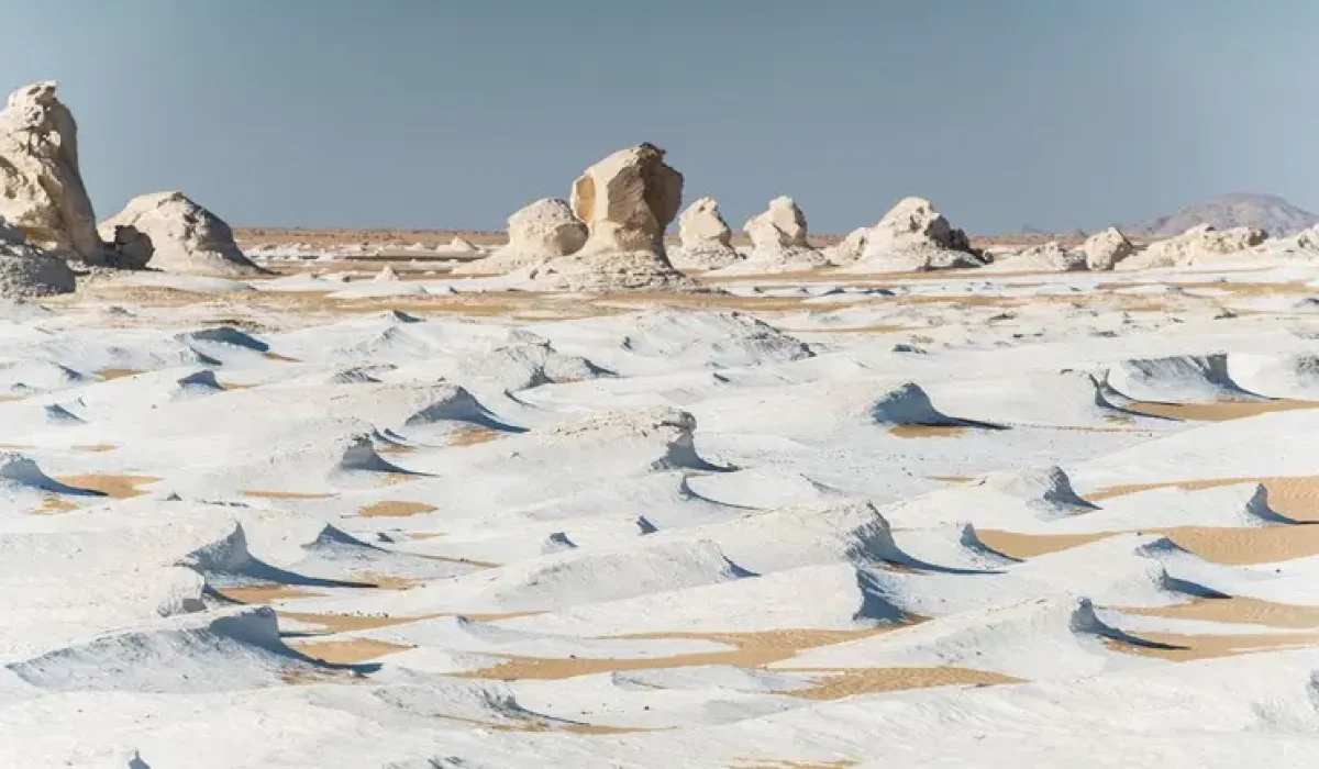 how old is the white desert in Egypt1__lg