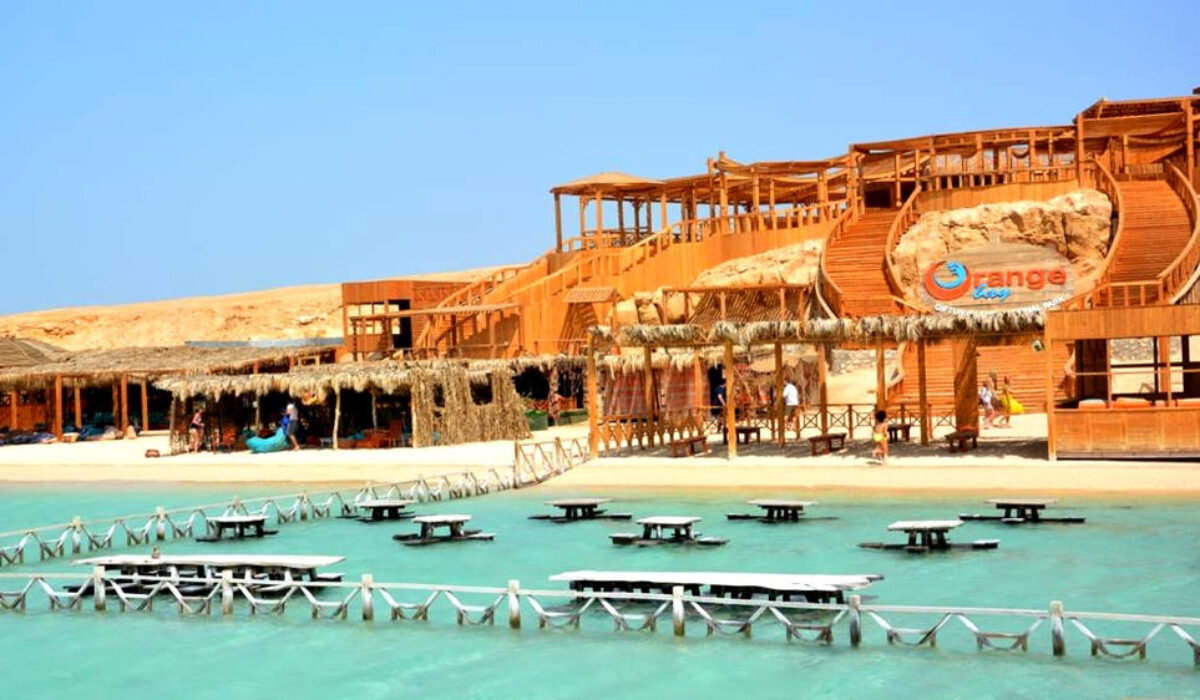 Orange Bay Diving Tour